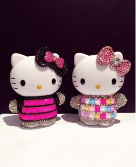 Cute Rhinestones HelloKitty 12,000mAh Small Portable Charger Power Bank For Cell Phone
