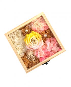 多彩玫瑰永生花木盒礼盒 - 黄粉色